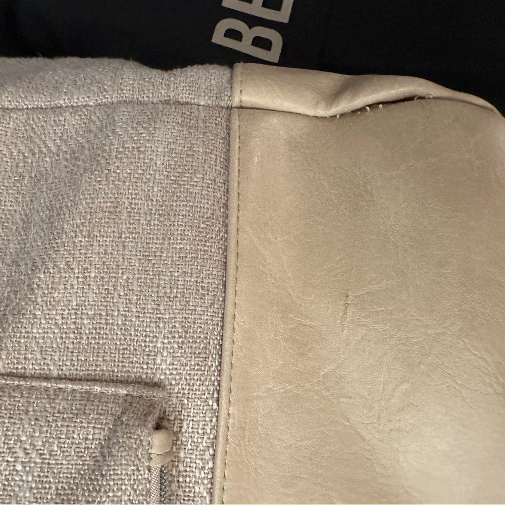 BÉIS The Everyday Tote in Beige — Limited Edition! - Picture 3 of 14